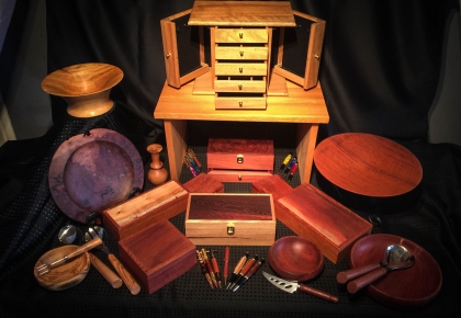 ALL PRODUCTS - WOODEN JEWELLERY, KEEPSAKE AND CREMATION BOXES, PENS AND BOXES, PLATTERS AND BOWLS AVAILABLE NOW