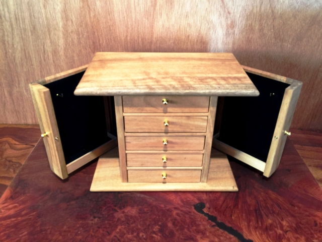 DES5JBWM W0001 Designer Jewellery Box Marri / Side Wings / 5 Drawers SOLD