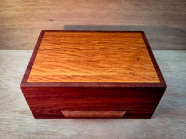 Jarrah Jewellery Box with Sheoak Lid, Black Lining (PJBD19003-L3624)