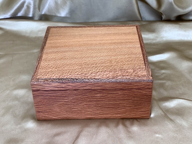 Premium Sheoak and Silkyoak Jewellery Box with Tray - PJBT 21003-L1646