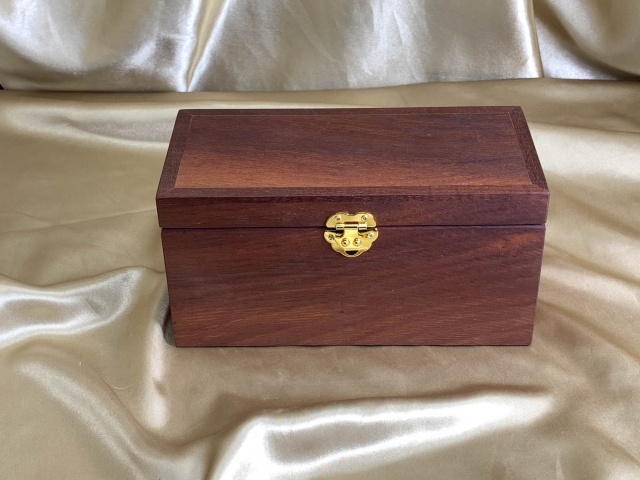 PKTB 21009-L1922 - Medium/Small Jewellery / Treasure Box - Australian Woody Pear