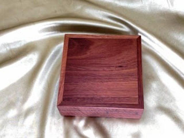 PKTB 21014-L1954 - Small Jewellery / Trinket Box - Australian Woody Pear