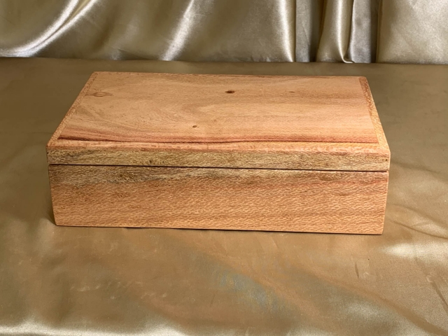 PJTB 22001-L5392 - Premium Australian Wooden Jewellery / Treasure Box - Silky Oak