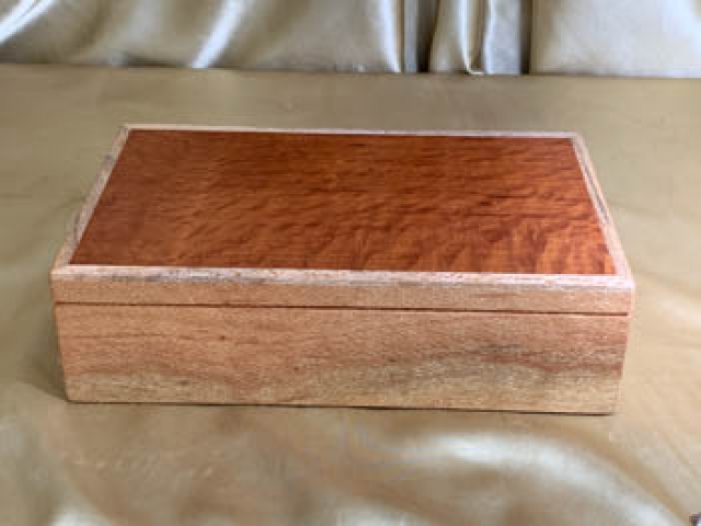 PJTB 22005-L5374 - Premium Australian Wooden Jewellery / Treasure Box - Silky Oak / Sheoak