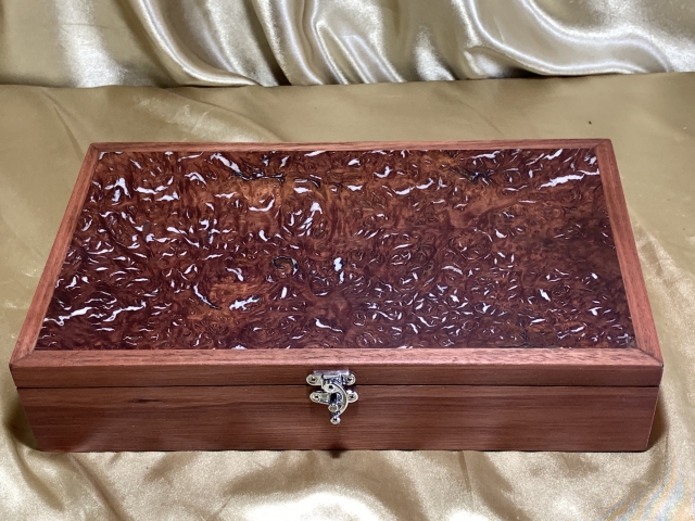 PLJKB 2408_L2240 - Premium Large Jewellery / Keepsake Box with Pearl Resin Filled Jarrah Burl Lid