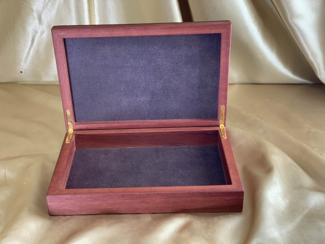 MSGKB 2324-L9732 - Gentleman's Keepsake Box with Leather Lining