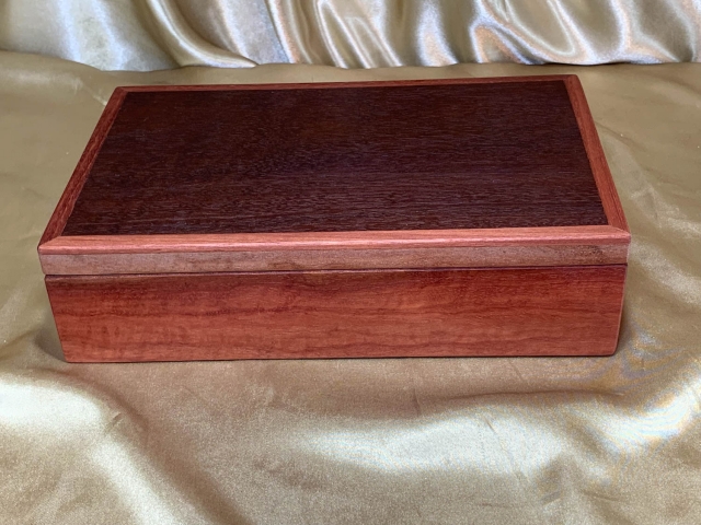 PMLKB 2405-L2055 - Premium Medium Large Jarrah Keepsake Box - Hand made in Australia