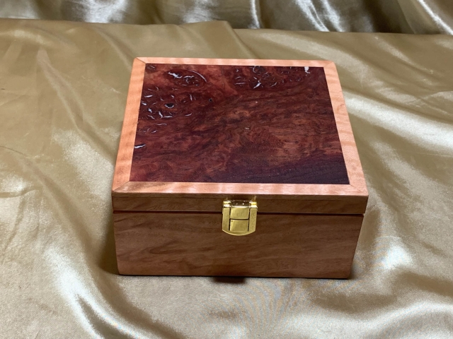 Limited Edition Jewellery Box with Pearl Resin filled Jarrah Burl Lid
