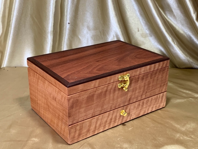 PJBD 25005-L5669 - Premium Australian Jarrah Jewellery Box with Drawer