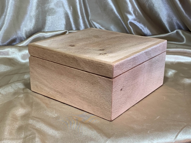 PJBT 251104-L6873 - Premium Quality Fine Timber Small Jewellery Box with Removable Tray - English Elm