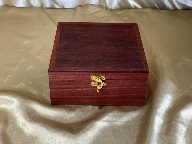 PMSTB 2601085-L7456 - Premium Medium Small Jarrah Treasure / Trinket Box