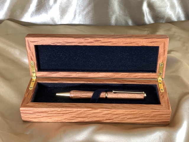PBS 2608PB8-L0842 - Premium Australian Sheaok and Jarrah Burl Pen and Box Set