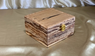 LEDST 25007-L5632 - Limited Edition Small Wooden Trinket Box - Hand crafted from English Elm SOLD